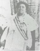 HM QUEEN SALOTE III 004