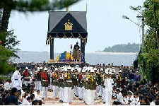 KATAFALK TAUFA AHAU TUPOU IV - 002