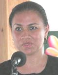 Mrs Linda Folaumoetu'i 002